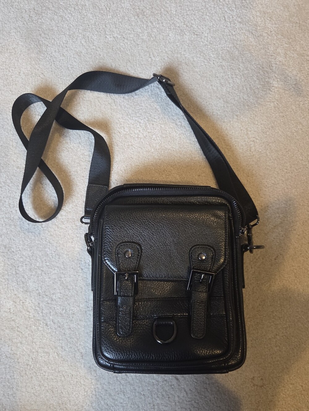 Black crossbody purse